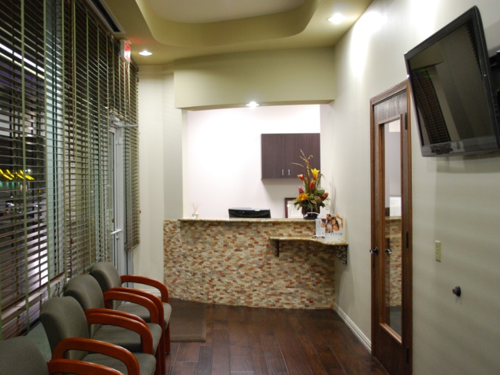 Meridian Dental office exterior and signage